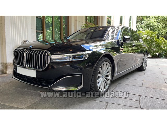 Rental BMW 730 d Lang xDrive M Sportpaket Executive Lounge in Brussels Airport