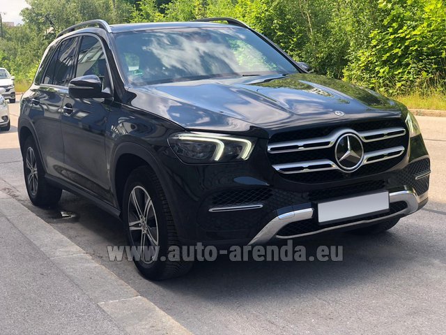 Rental Mercedes-Benz GLE 350 4MATIC AMG equipment in Brussels Airport
