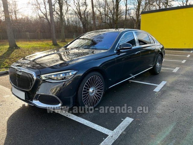 Rental Maybach S580 4Matic Lang (5 seats) in Brussels Airport
