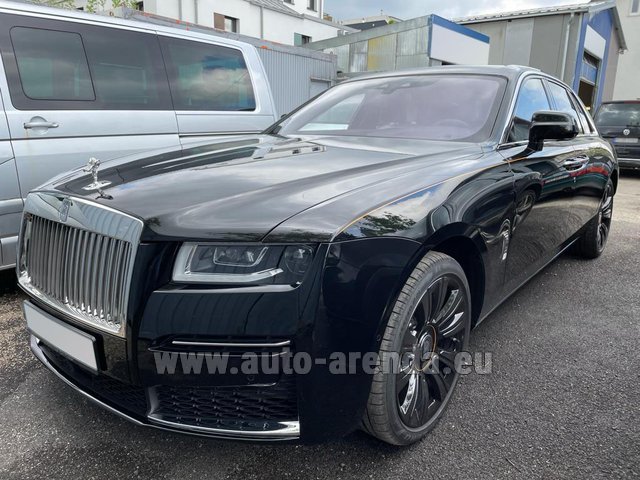 Rental Rolls-Royce GHOST in Charleroi